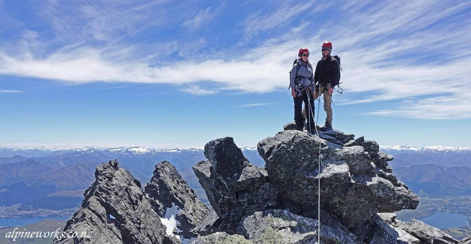 Climbing-Queenstown-Mountain-Guides-guided-walks-Mountaineering-11